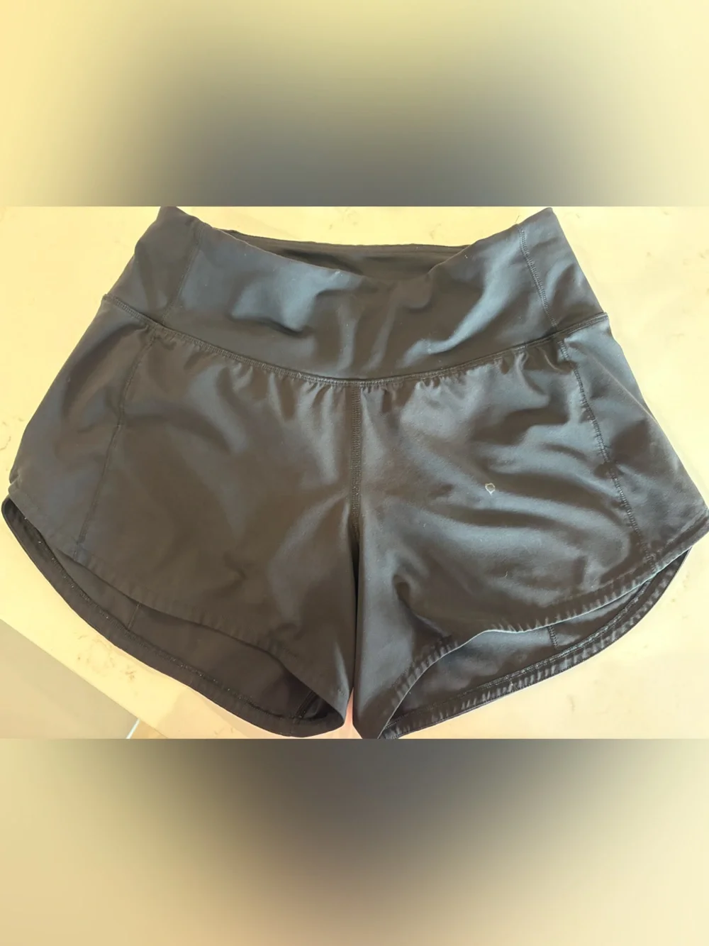 Lululemon speed up 4” short